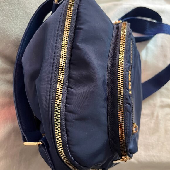 Kedzie Navy Adjustable Crossbody Purse - Picture 5 of 10